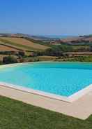 Imej utama Boutique Farmhouse in Fermo With Swimming Pool