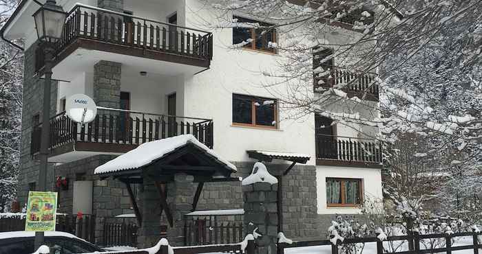 Others Serene Chalet in Antey-Saint-André near Ski Area