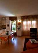 Imej utama Charming Villa in Mergozzo Italy With Private Garden