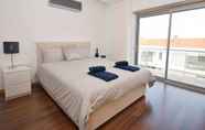 Others 3 Comfortable Holiday Home Within Walking Distance of the bay of Sao Martinho