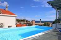 Others Charming Holiday Home in Cara With Pool