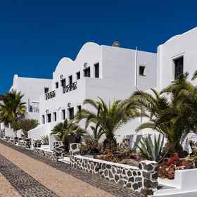 Primary image 1 Soulis Hotel, Sunset in Oia Hotels