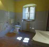 Others 5 Luxurious Cottage With Pool in Assisi