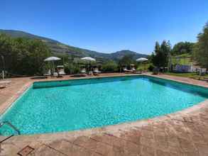 Others 4 Luxurious Cottage With Pool in Assisi