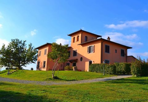 Lainnya Holiday Home With Pool and Jacuzzi