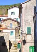 Exterior Flat With Terrace 15km From Cinque Terre