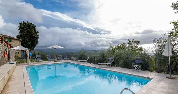 Lainnya Historic Farmhouse With Swimming Pool, in Michelangelo's Places