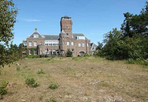 Others Spacious Apartment in Bergen aan Zee on a Dutch Coast