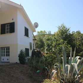 Primary image1獨立度假屋,共享泳池和美景,奥利维拉杜奥斯皮塔尔技术与管理学院飯店