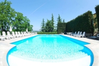 Others Modern Mansion in Nizza Monferrato With Swimming Pool