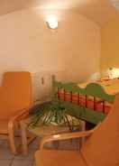 Imej utama Comfy Apartment in Weissig With Garden