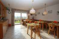 Lain-lain Apartment in Rotthalmunster With Terrace,garden,parking, BBQ