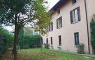 Others 5 Villa in Capriolo With Patio, Courtyard, Garden, Parking