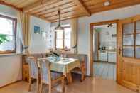 Lainnya Comfortable Apartment in Pfaffenwinkel in Upper Bavaria With Private Terrace