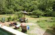 อื่นๆ 2 Serene Cottage in Sao Luis With Barbecue