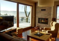 Khác 3 Spacious Hill-view Villa