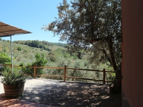 Lain-lain Peaceful Holiday Home in Castagneto Carducci With Garden