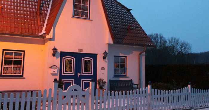 Others Cozy Apartment in Boltenhagen near Sea Beach