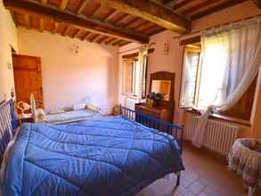 Lain-lain 4 Independent Tuscan Holiday Home With Garden and Valley Views