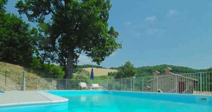 Lain-lain Homely Farmhouse With Swimming Pool,garden, Patio, Fireplace