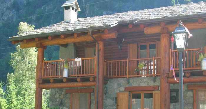 Lainnya Chalet-village Situated in a Quiet Area