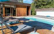 Others 4 Plushy Holiday Home in Spa With Bubble Bath & Pool