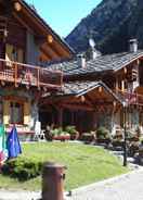 Primary image Stunning Apartment in Antey-saint-andre Near Ski Lift