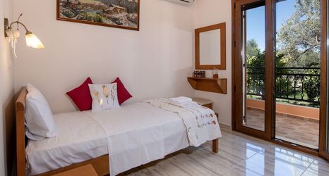 Others 2 Villa in Crete Near Beach and Olive Groves