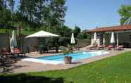 อื่นๆ 4 Graceful Mansion in Bastia Mondovi With Terrace