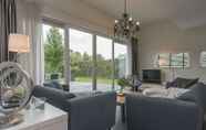 อื่นๆ 6 Luxury Villa in Harderwijk With Garden Directly on the Water