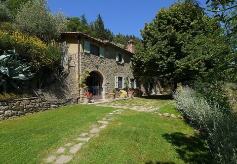 Others Hilltop Villa in Cortona With Private Swimming Pool