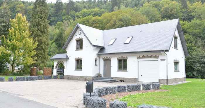 Lain-lain Beautiful Villa in Houffalize With Garden