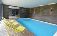 Others 4 Gorgeous Holiday Home in Waimes With In-house Theatre & Pool