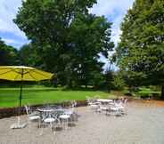 Others 7 Delightful Castle in Bastogne with Hot Tub