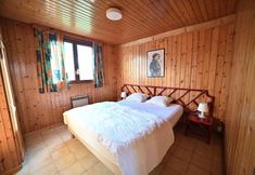 Others 5 Holiday Home in Somme-leuze With Private Garden