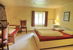 기타 7 Holiday Home in Erezee With Sauna & Garden