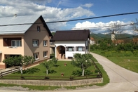 อื่นๆ Quiet Country Side Cottage with Private Garden & WiFi near Nature Park Velebit