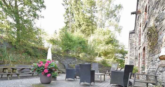 Lainnya Pleasant Mill in Bastogne With Private Garden