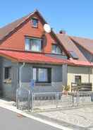 Imej utama Comfortable Apartment in Frauenwald Thuringia Near Forest