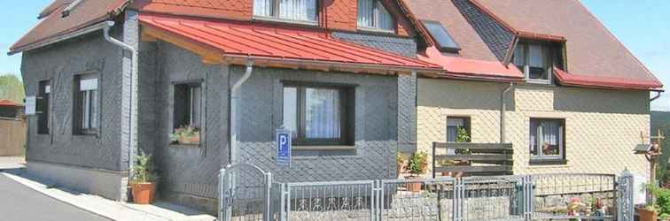 Others Comfortable Apartment in Frauenwald Thuringia Near Forest