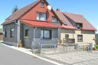 Others Comfortable Apartment in Frauenwald Thuringia Near Forest
