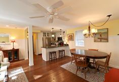 其他 7 12 Morris 4 2 Bedroom Condo by Redawning