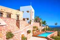 Others Venetian Mansion, 2 Separate Houses, Heated Pool in Kastellos, North-west Coast