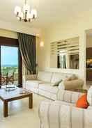 Living room Villa with Private Pool near Sea & Arkadi Monastery on NW Coast