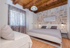 Others 6 Modern Villa in Sukosan With Private Swimming Pool