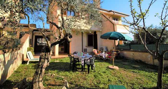 Others Holidaycasa Emiliano - Villa con Giardino Privato