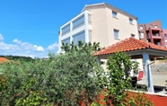 Others 5 Homely Apartment in Trogir near Beach