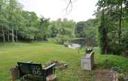 Others 2 Pondview Cabin - Log Cabin Retreat