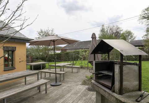 Lain-lain Spacious Farmhouse in Gouvy With Indoor Pool