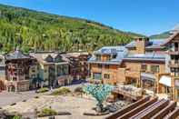 Lainnya Platinum Vail Solaris 3 Bedroom With Den Vacation Rental Set at the Base of the Mountain Just Steps From the Gondola